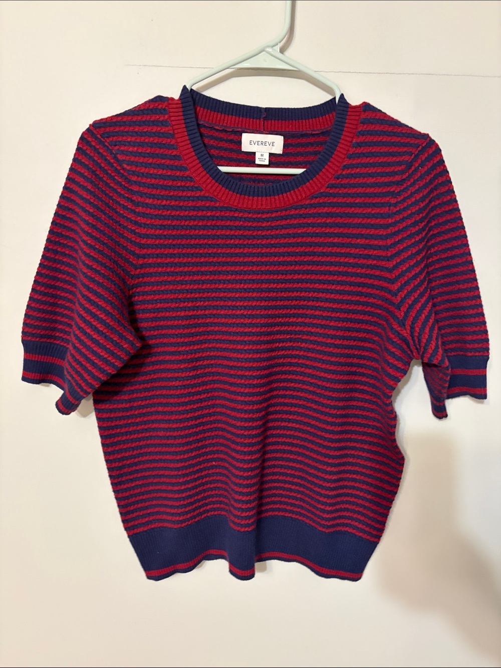 Evereve Red and Navy Short-Sleeve Striped Crew Sweater. Med. Blended fabric.